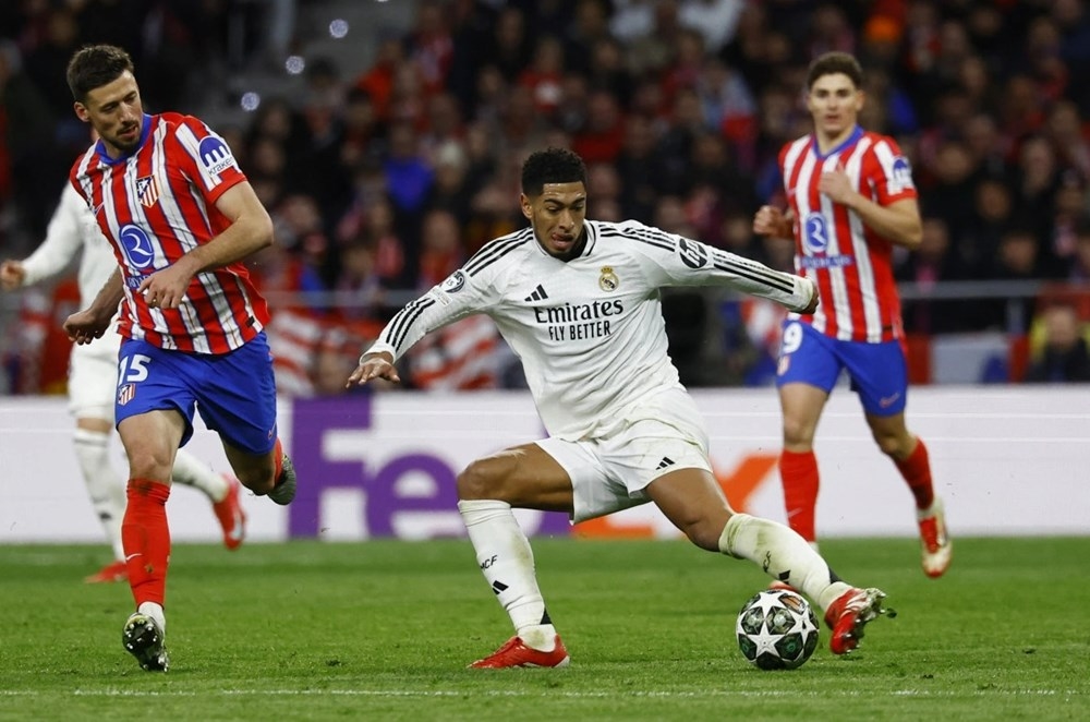 Atletico vs Real Madrid: Los Blancos Exposed and Brought Back to Earth 29 Atletico vs Real Madrid, derby Madrid 2025, Real Madrid lose 2-5, Simeone vs Xabi Alonso, La Liga analysis