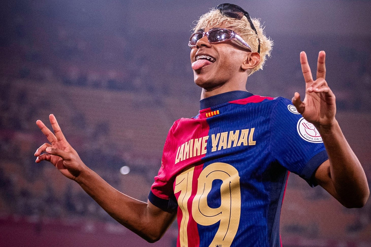 Lamine Yamal Biography: Who Is Lamine Yamal? 32 Lamine Yamal, Lamine Yamal biography, Who is Lamine Yamal, Lamine Yamal Barcelona, Lamine Yamal Spain, Lamine Yamal career
