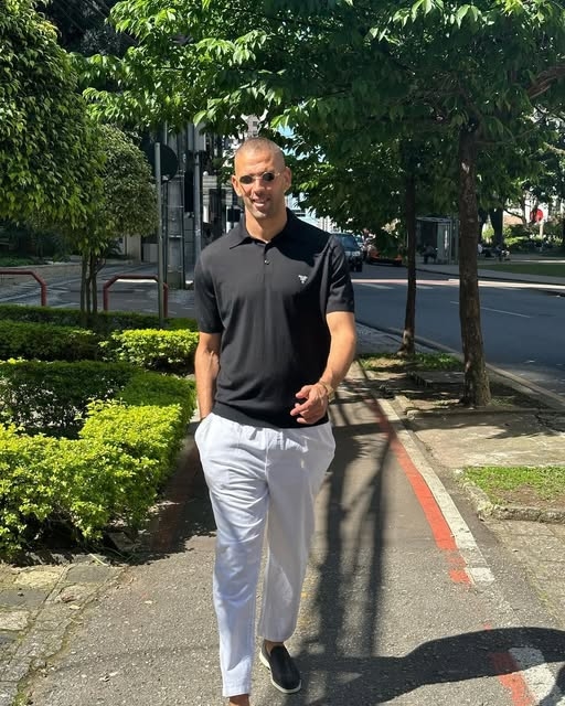 Islam Slimani biography, who is Islam Slimani, Islam Slimani career, Islam Slimani wife, Islam Slimani zodiac sign, Islam Slimani lifestyle, Algeria footballer