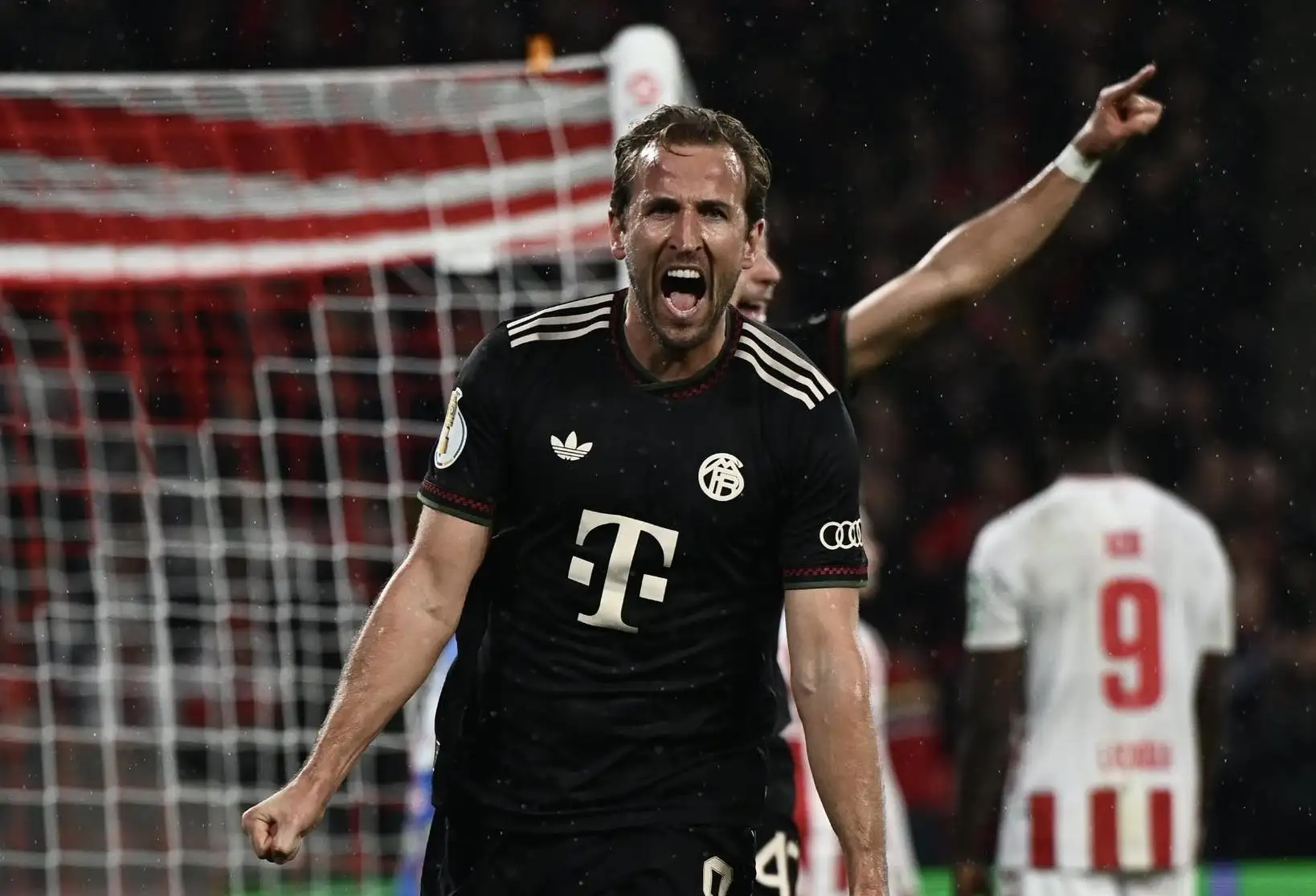 Harry Kane to Leave Bayern for a Shock Fee?
