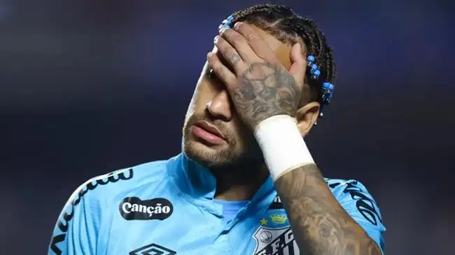 Neymar’s Shocking Setback: Injury Persists, Future Grows Uncertain