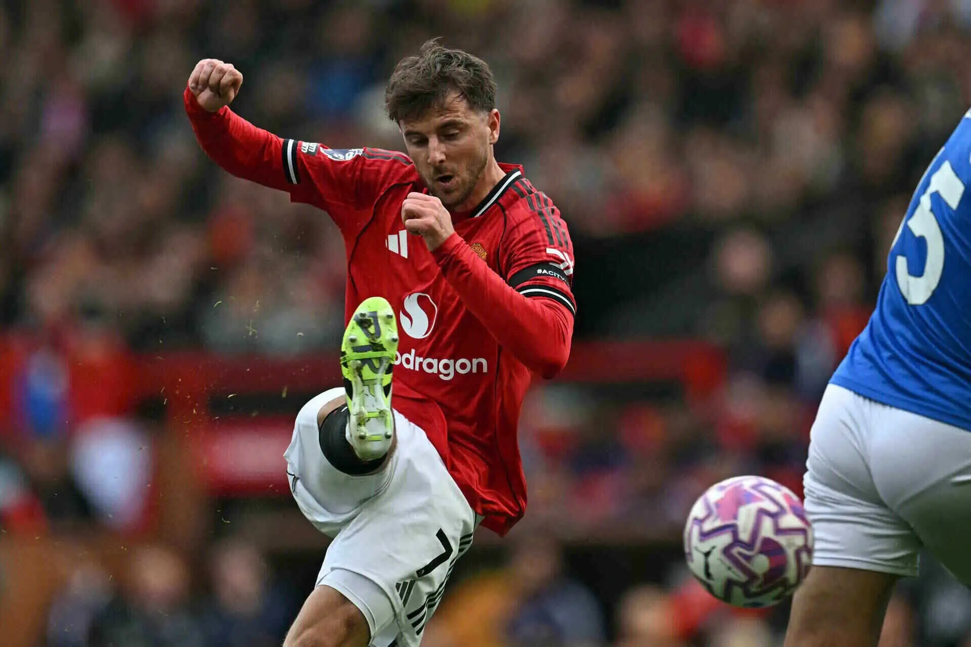 Should Mason Mount be benched when Manchester United face Brighton? 30 Should Mason Mount be benched when Manchester United face Brighton?