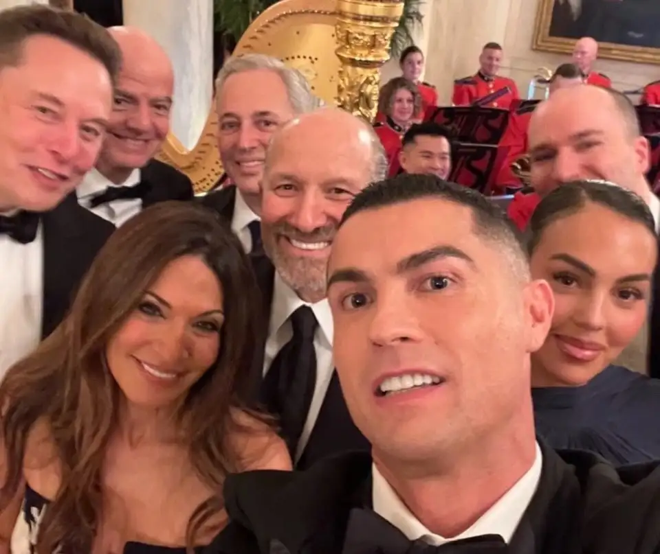 Ronaldo’s Photo at the White House Takes Social Media by Storm